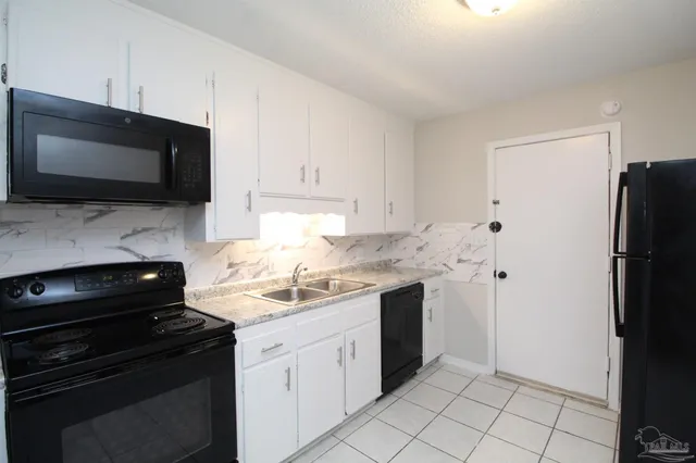 $1,150 | 10151 Guidy Lane, Unit H1, Pensacola, FL 32514