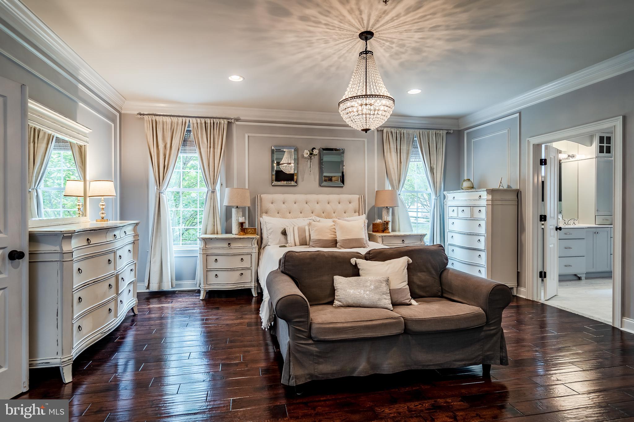 111 Dauphin Drive Springfield, PA 19064 - Photo 18 of 49 Primary bedroom