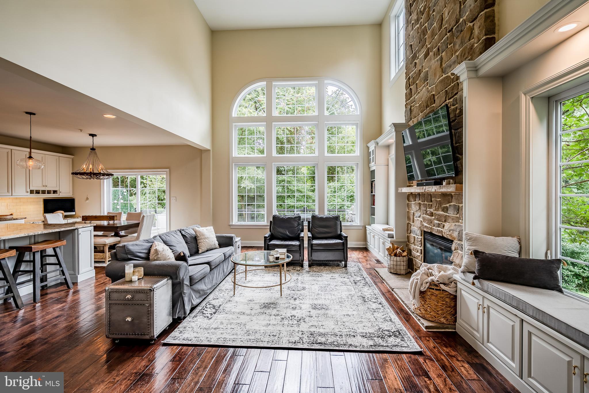 111 Dauphin Drive Springfield, PA 19064 - Photo 8 of 49 Great room