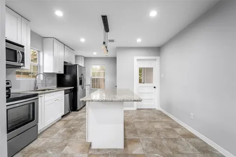 $306,000 | 5537 Lawson Street, Houston, TX 77023