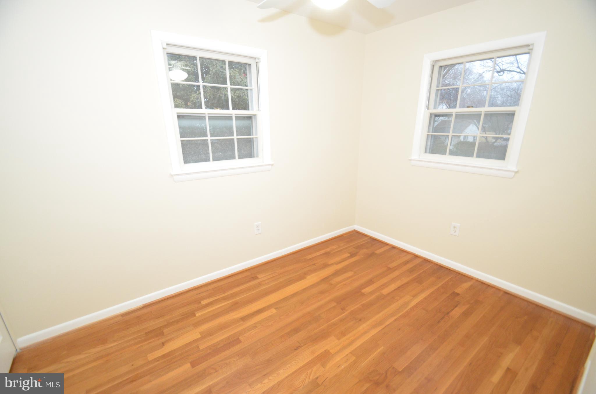5612 Ashfield Road Alexandria, VA 22315 - Photo 23 of 29 an empty room with a window
