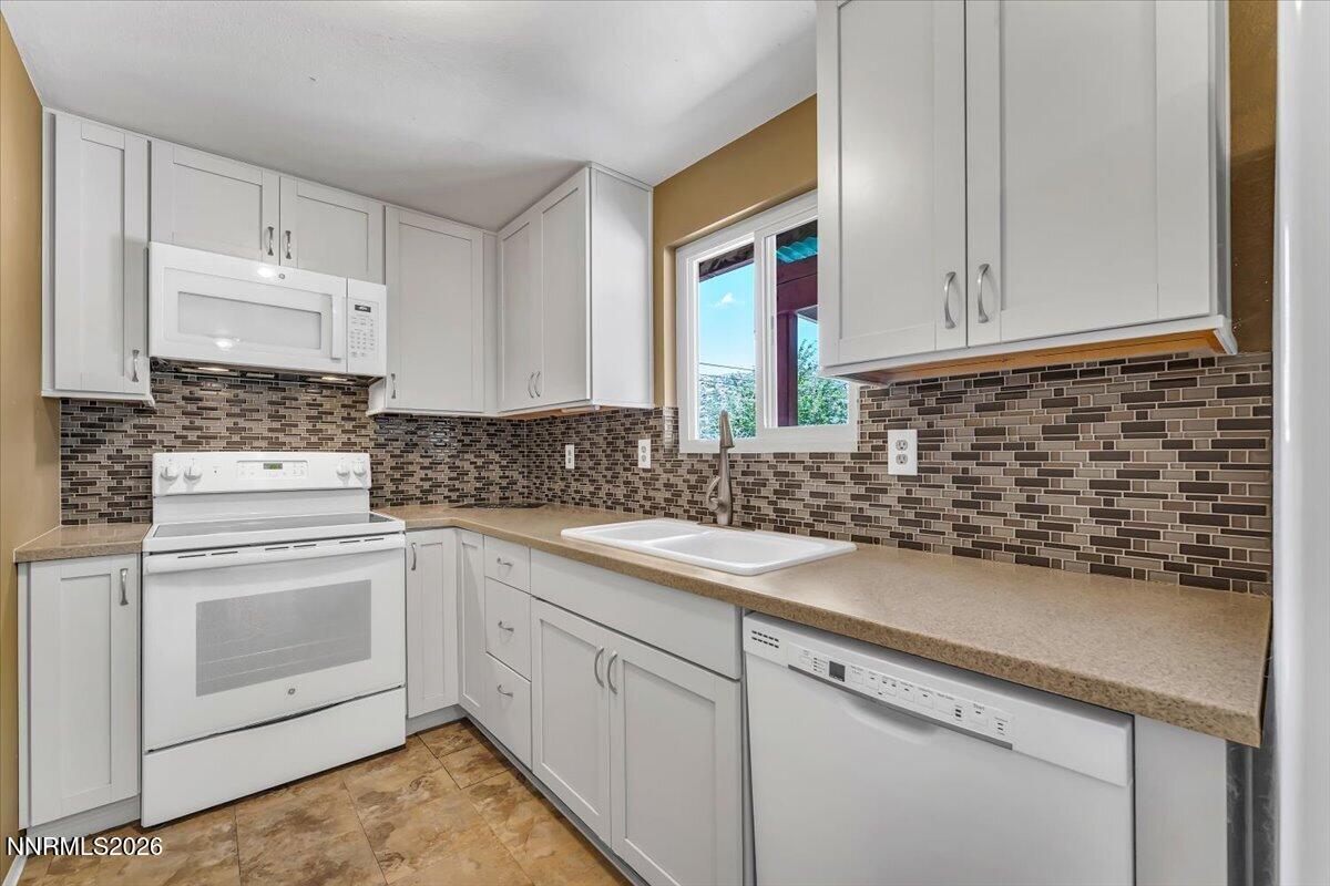9070 Reservoir Street Reno, NV 89506 - Photo 9 of 37 09-9070 Reservoir St Reno NV 89506 (9 of