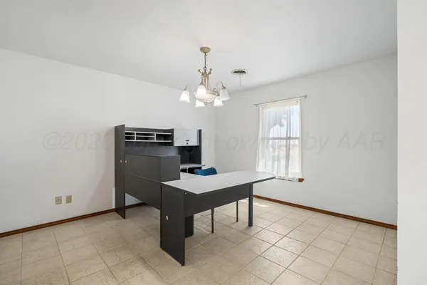 $549,000 | 403 County Road 309, Panhandle, TX 79068