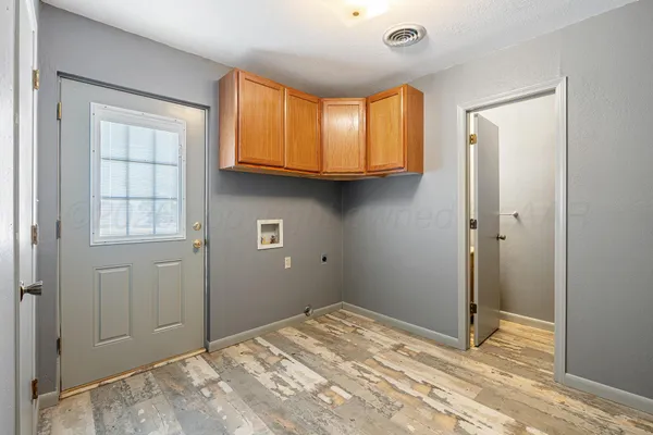 $549,000 | 403 County Road 309, Panhandle, TX 79068