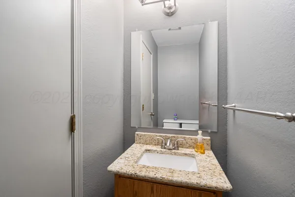 $549,000 | 403 County Road 309, Panhandle, TX 79068