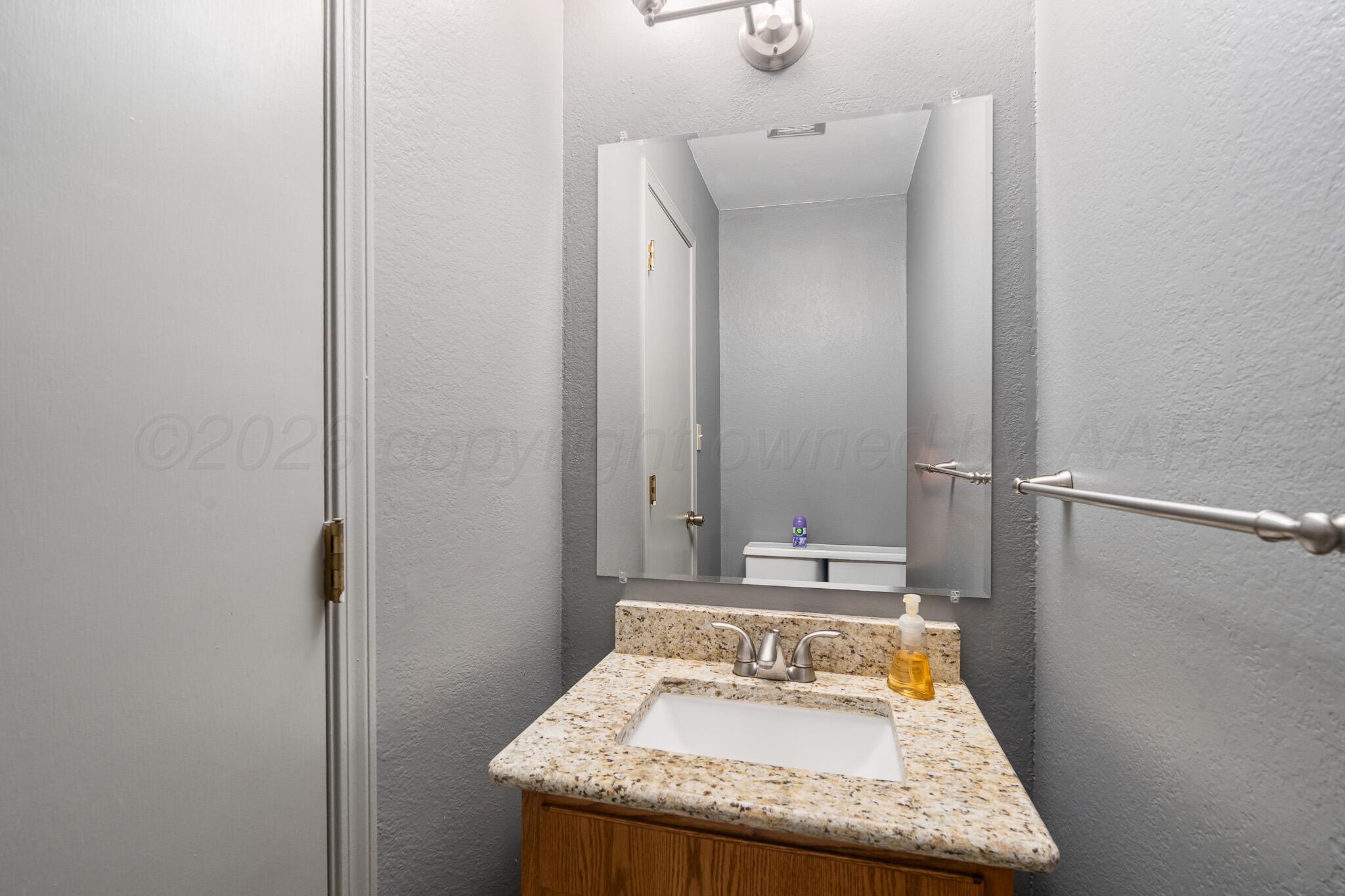 403 County Road 309 Panhandle, TX 79068 - Photo 29 of 43 403 Co Rd 309 -25