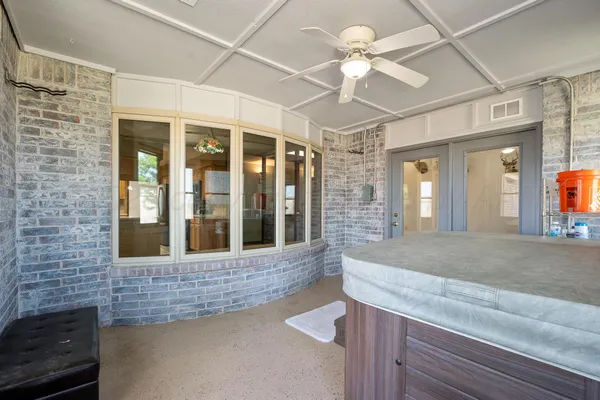 $549,000 | 403 County Road 309, Panhandle, TX 79068