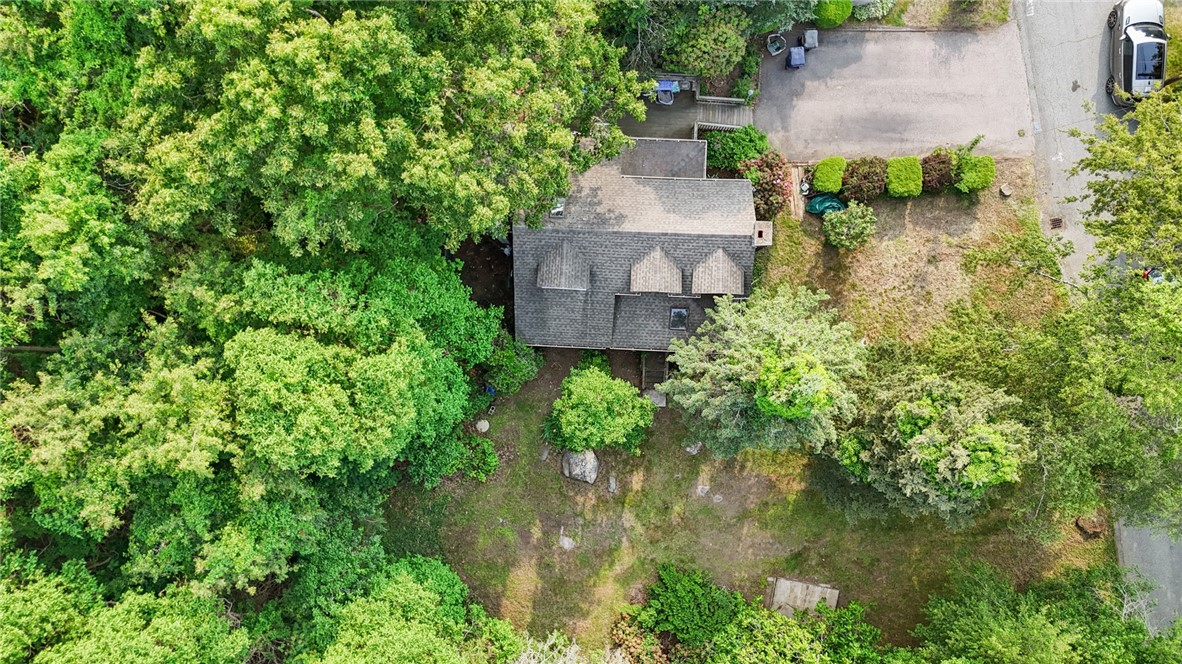 105 N Road North Kingstown, RI 02874 - Photo 3 of 19 Gallery Image 3