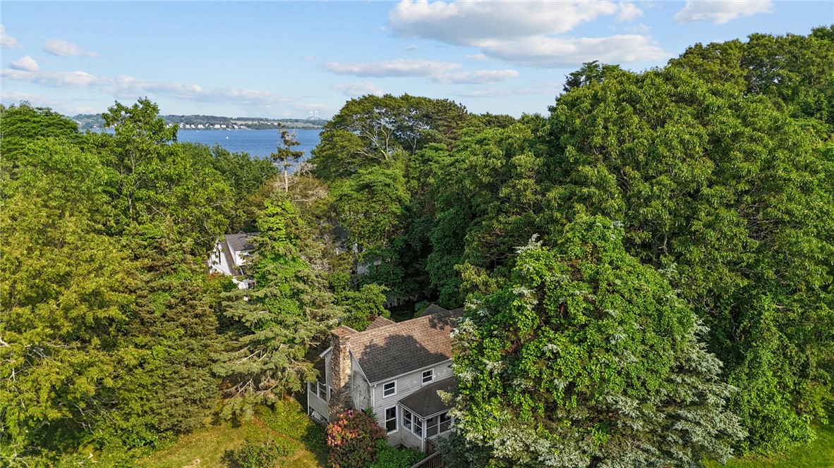 105 N Road North Kingstown, RI 02874 - Photo 7 of 19 Gallery Image 7