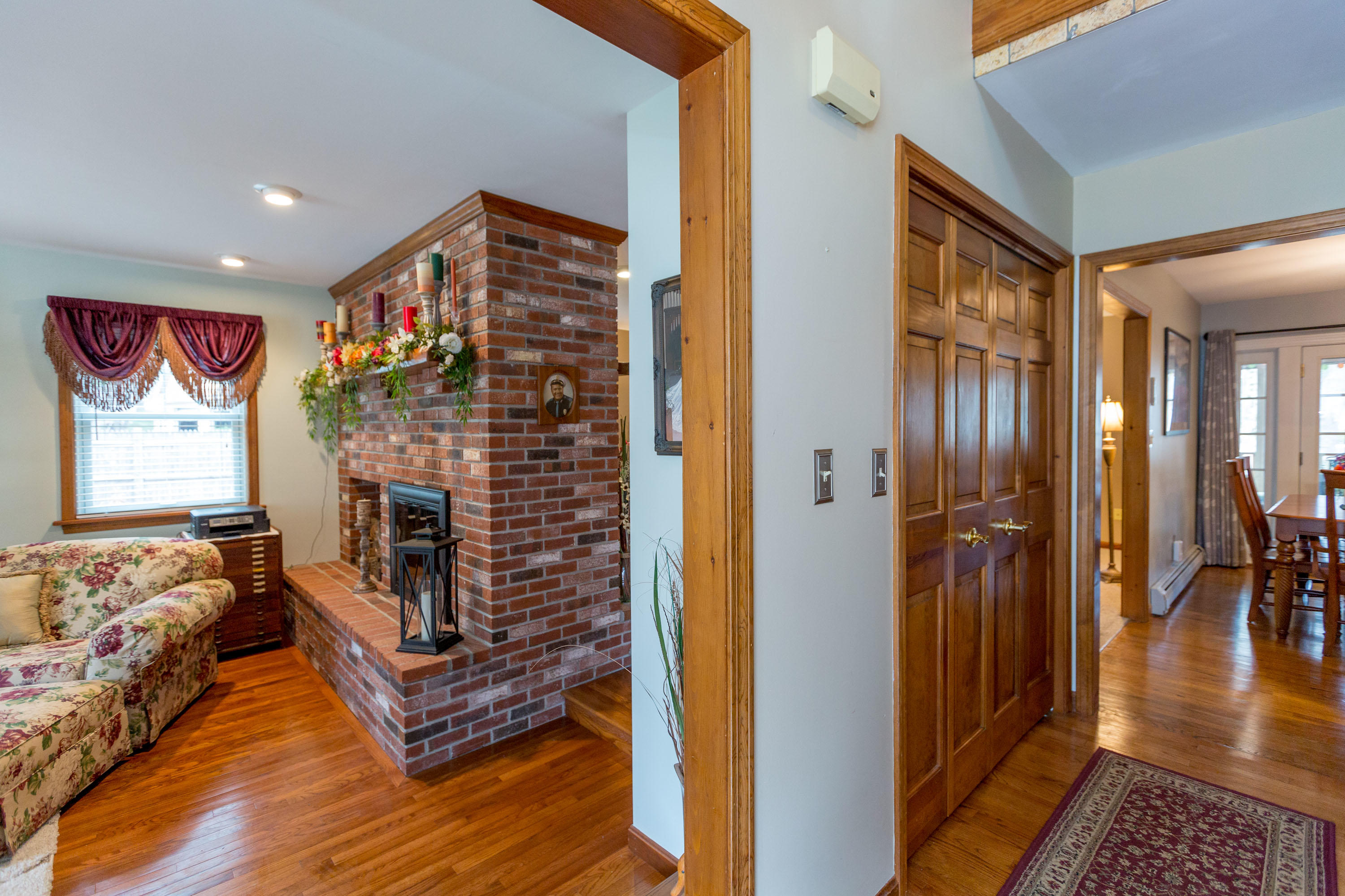 16 Chestnut Road Brunswick, ME 04011 - Photo 4 of 45 Chestnut_Baribeau_05