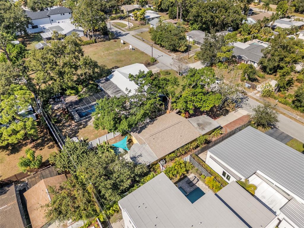 2380 Bay Street Sarasota, FL 34237 - Photo 38 of 48 an aerial view of a house with a yard