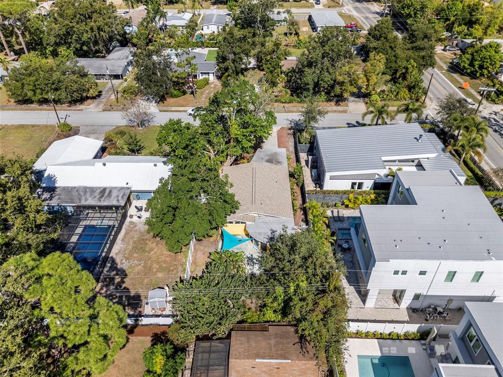 2380 Bay Street Sarasota, FL 34237 - Photo 44 of 48 an aerial view of residential houses with outdoor space