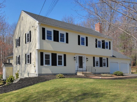 68 Danforth Circle Manchester, NH 03104 - Photo 1 of 1