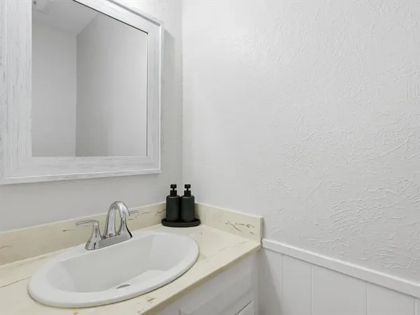 $650,000 | 4300 Winding Way, Benbrook, TX 76126