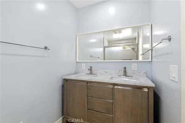 $5,000 | 928 Seaside Court, Ventura, CA 93001