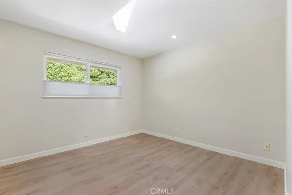 $5,000 | 928 Seaside Court, Ventura, CA 93001