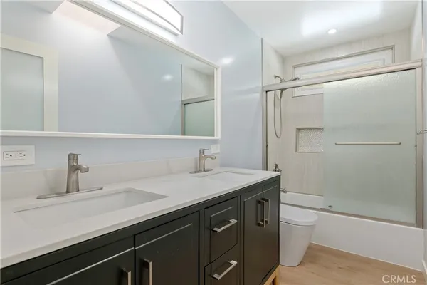 $5,000 | 928 Seaside Court, Ventura, CA 93001