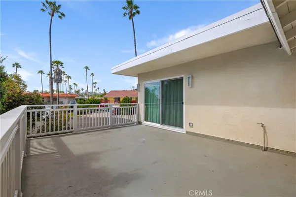 $5,000 | 928 Seaside Court, Ventura, CA 93001