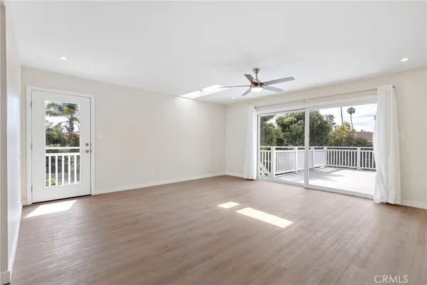 $5,000 | 928 Seaside Court, Ventura, CA 93001