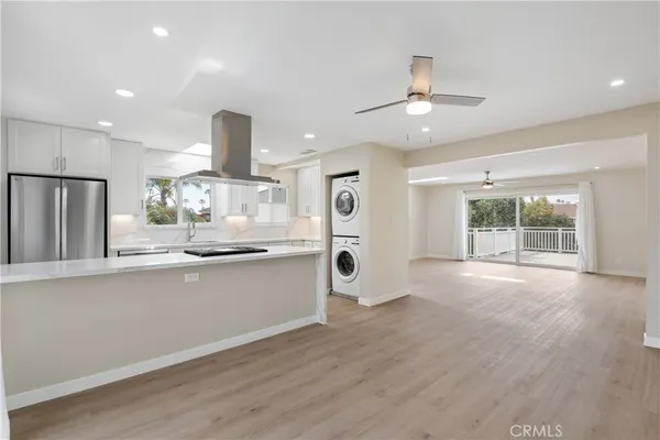 $5,000 | 928 Seaside Court, Ventura, CA 93001