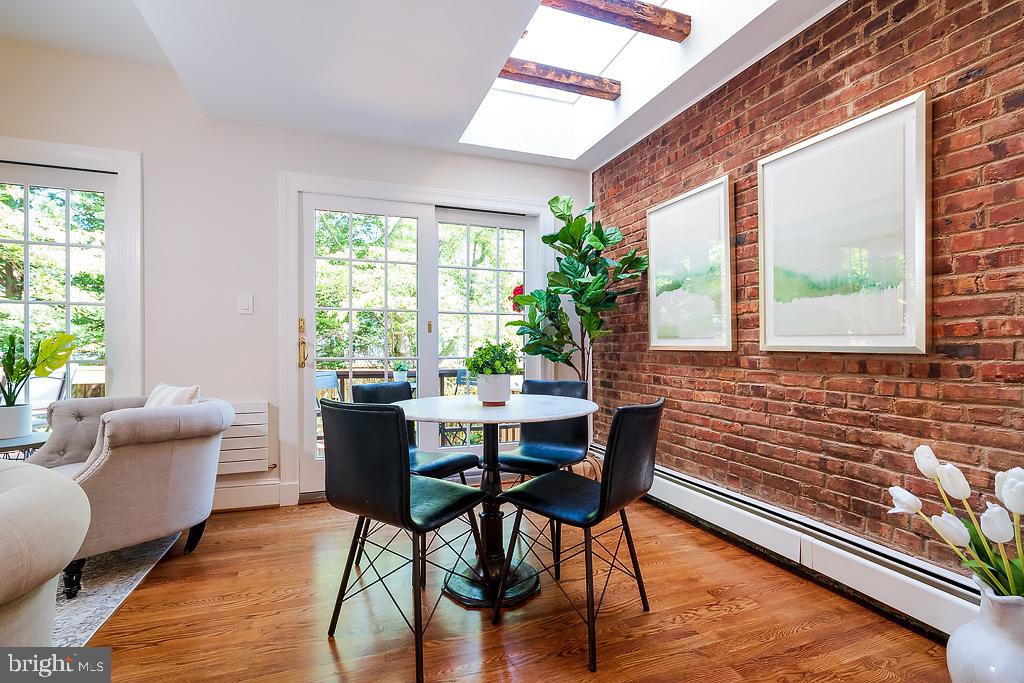 3607 Van Ness Street Northwest Washington, DC 20008 - Photo 18 of 47