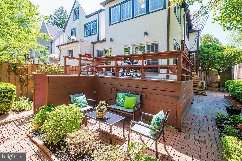 3607 Van Ness Street Northwest Washington, DC 20008 - Photo 40 of 47