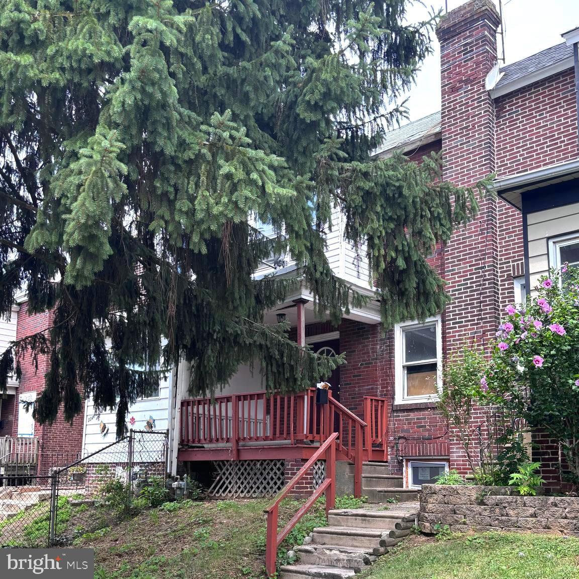 332 West 15th Street Chester, PA 19013 - Photo 1 of 2