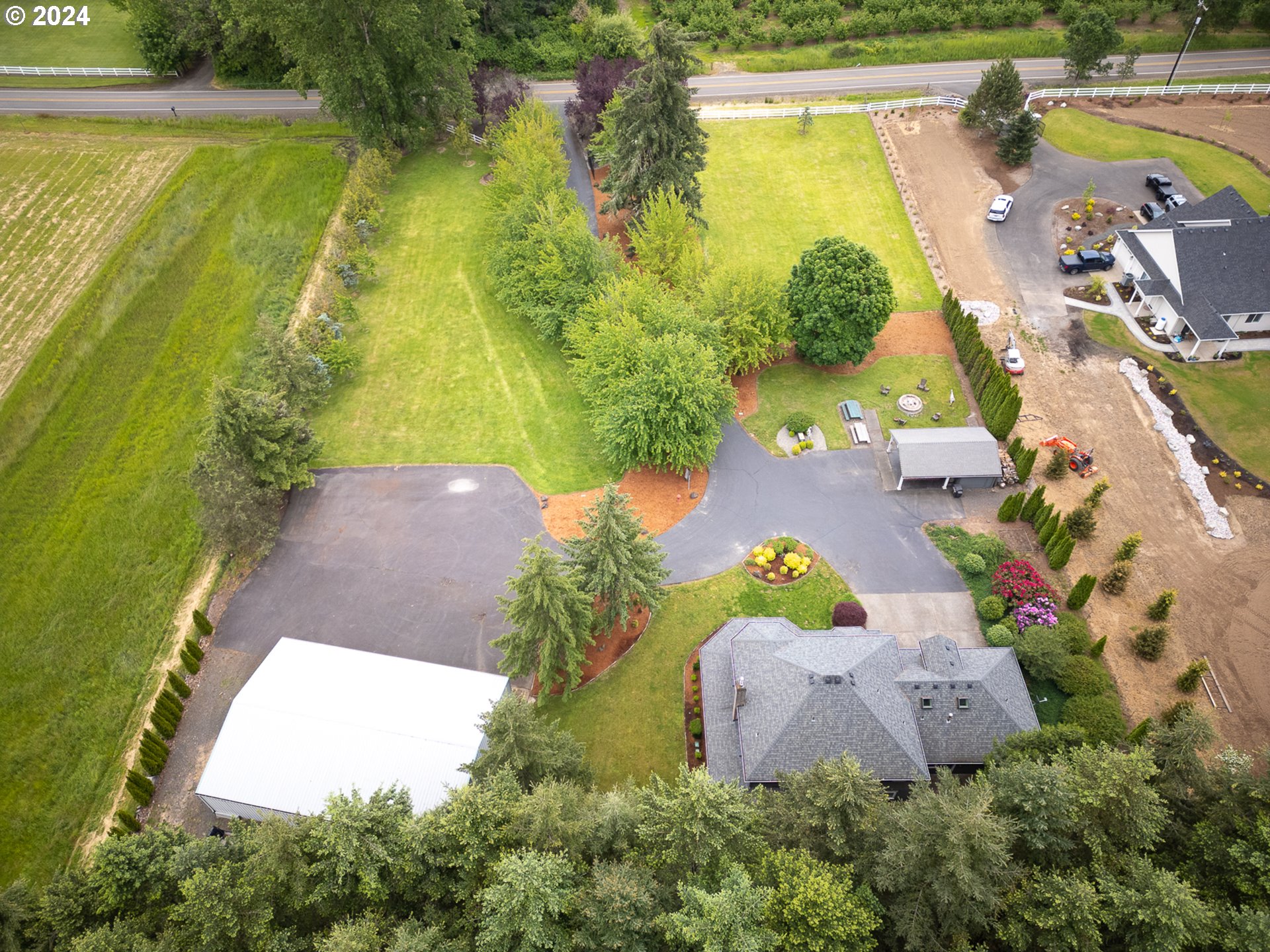 11855 Southwest Campbell Road Hillsboro, OR 97123 - Photo 2 of 45 Gallery Image 2