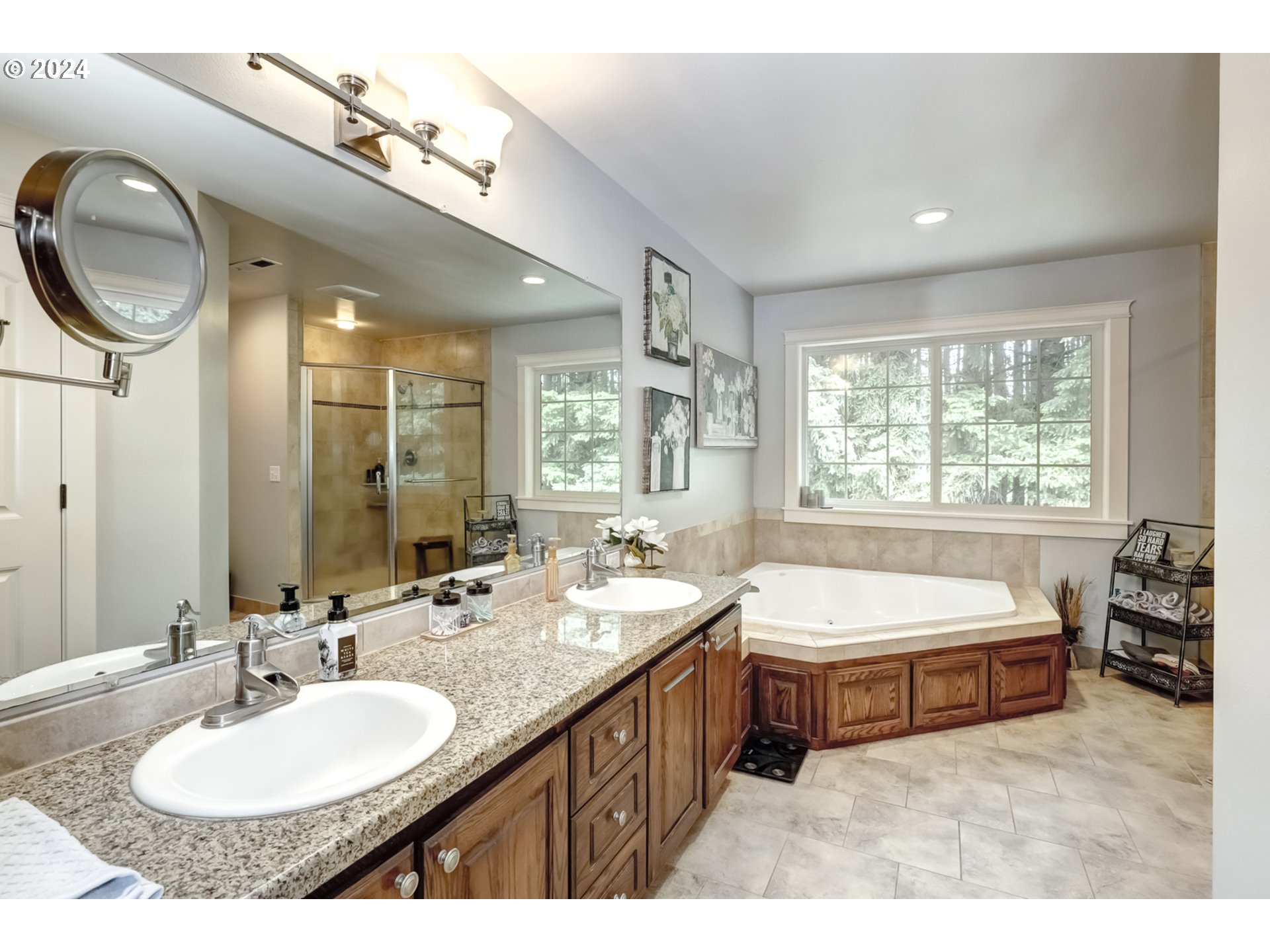 11855 Southwest Campbell Road Hillsboro, OR 97123 - Photo 23 of 45 Gallery Image 23