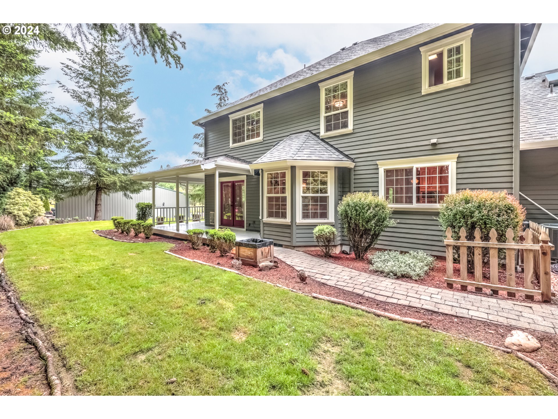 11855 Southwest Campbell Road Hillsboro, OR 97123 - Photo 33 of 45 Gallery Image 33