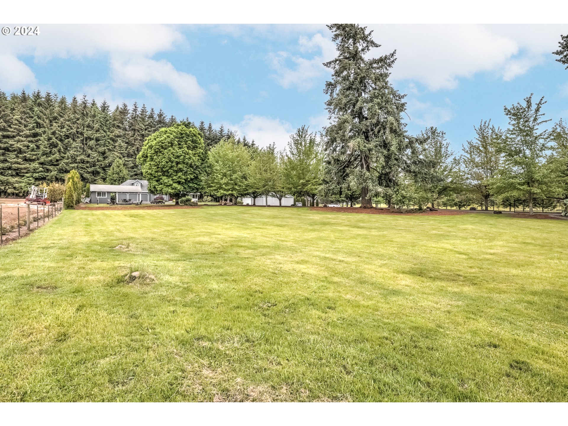 11855 Southwest Campbell Road Hillsboro, OR 97123 - Photo 35 of 45 Gallery Image 35