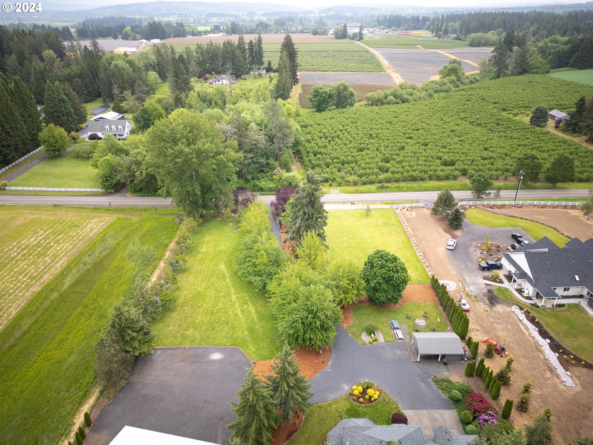 11855 Southwest Campbell Road Hillsboro, OR 97123 - Photo 40 of 45 Gallery Image 40