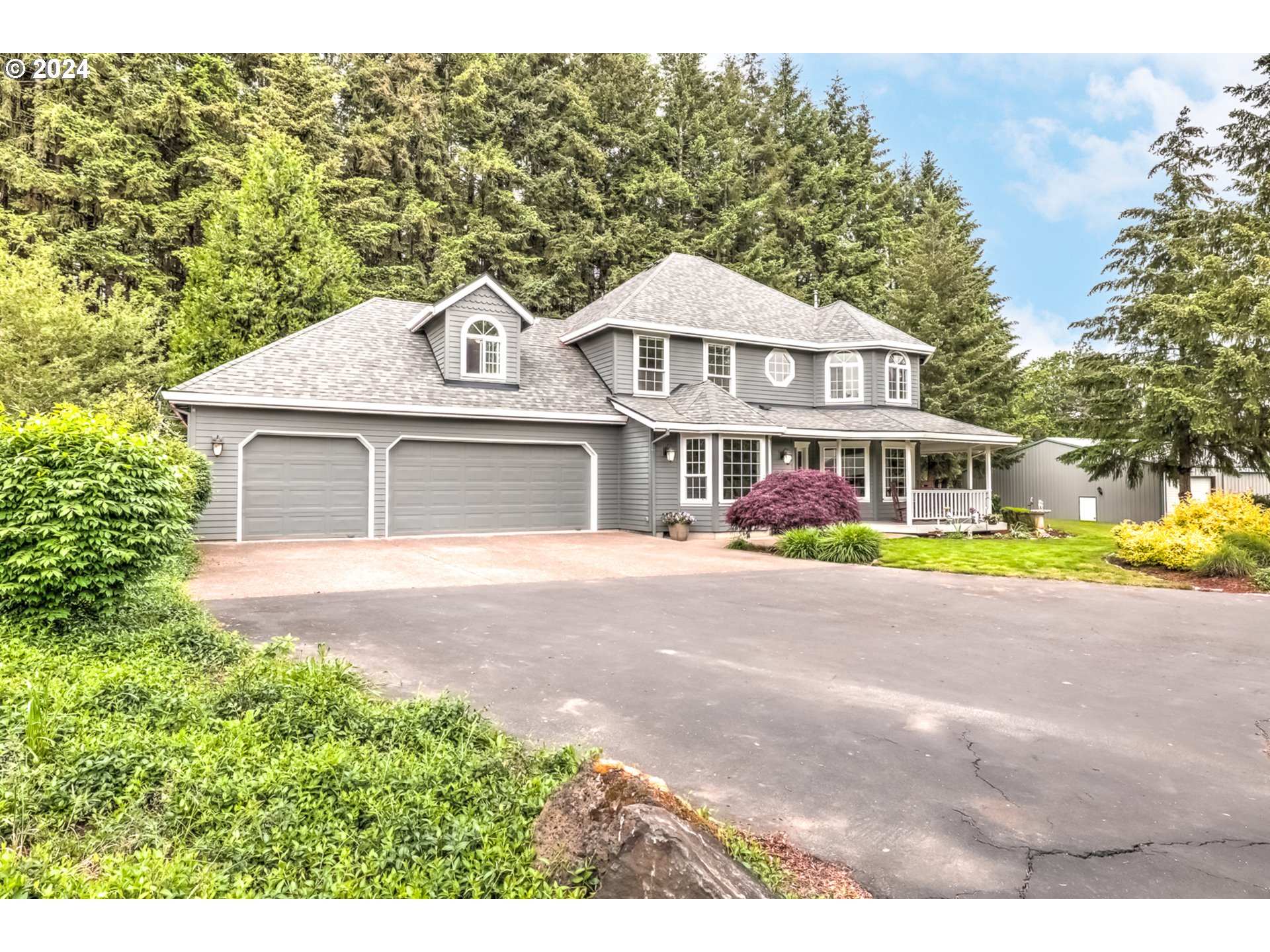 11855 Southwest Campbell Road Hillsboro, OR 97123 - Photo 4 of 45 Gallery Image 4
