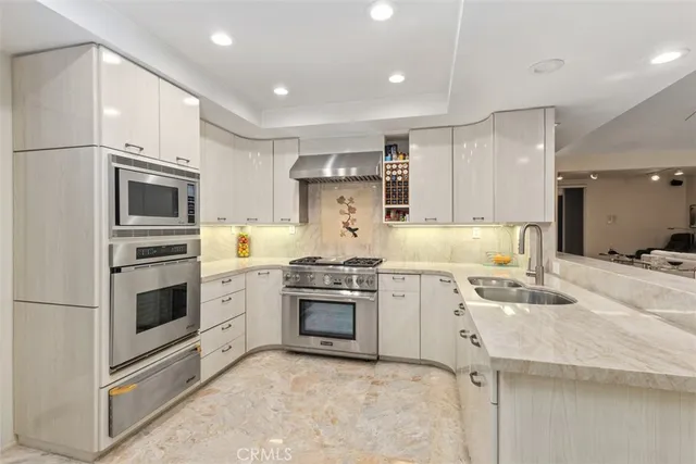 $1,899,000 | 3030 East Elgin Place, Orange, CA 92869