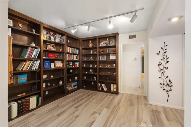 $1,899,000 | 3030 East Elgin Place, Orange, CA 92869