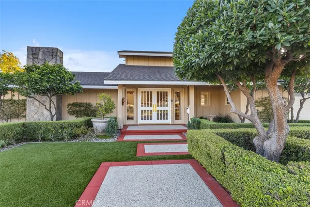 $1,899,000 | 3030 East Elgin Place, Orange, CA 92869