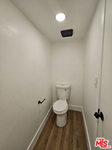 $3,250 | 4180 Marlton Avenue, Unit 13, Los Angeles, CA 90008