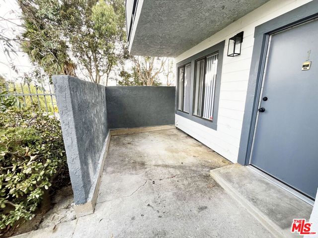 $3,250 | 4180 Marlton Avenue, Unit 13, Los Angeles, CA 90008