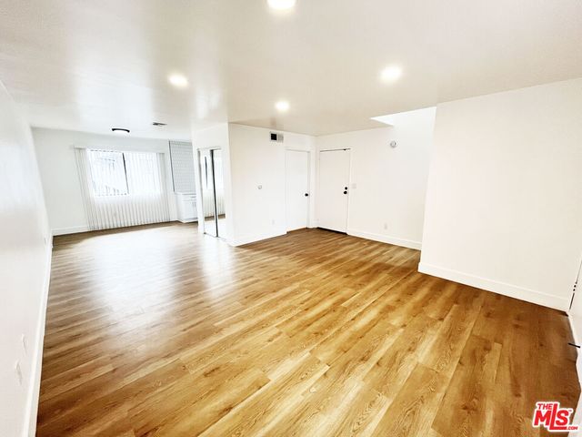 $3,250 | 4180 Marlton Avenue, Unit 13, Los Angeles, CA 90008