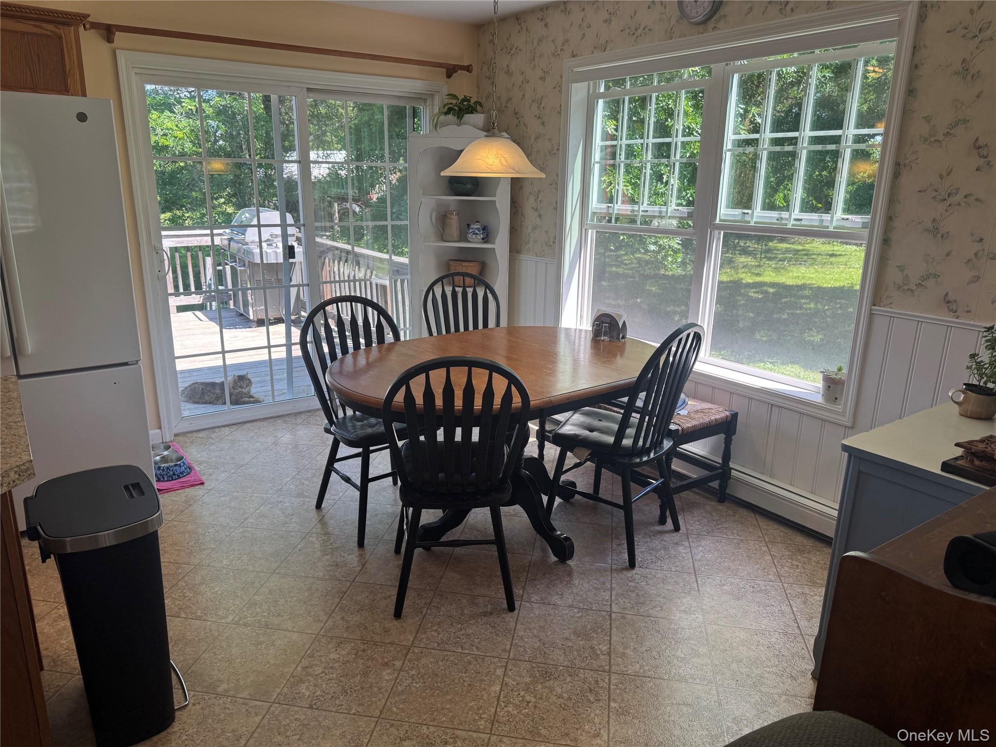 1556 Albany Post Road Wallkill, NY 12589 - Photo 18 of 28