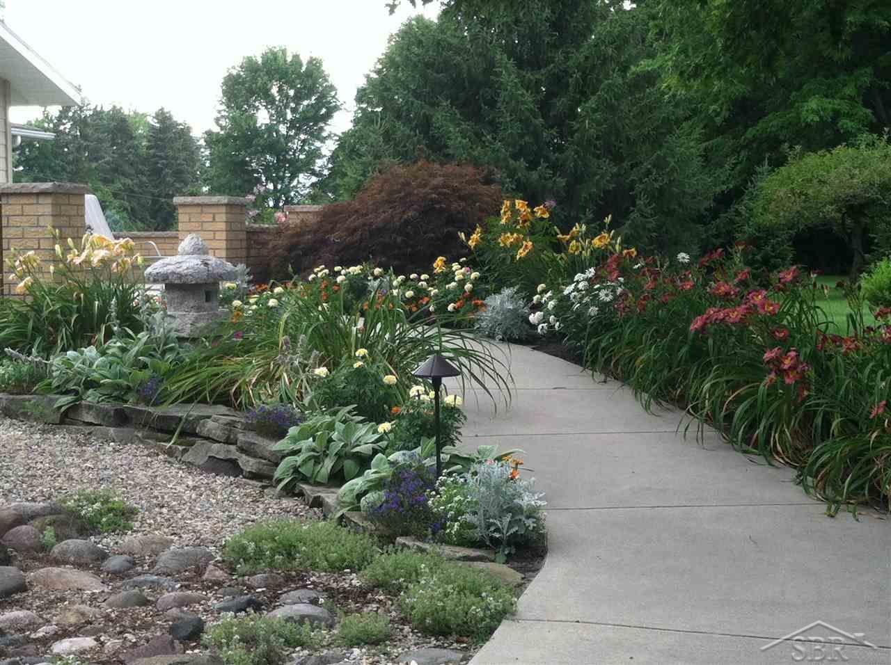 1742 Pierce Road Saginaw, MI 48604 - Photo 63 of 84