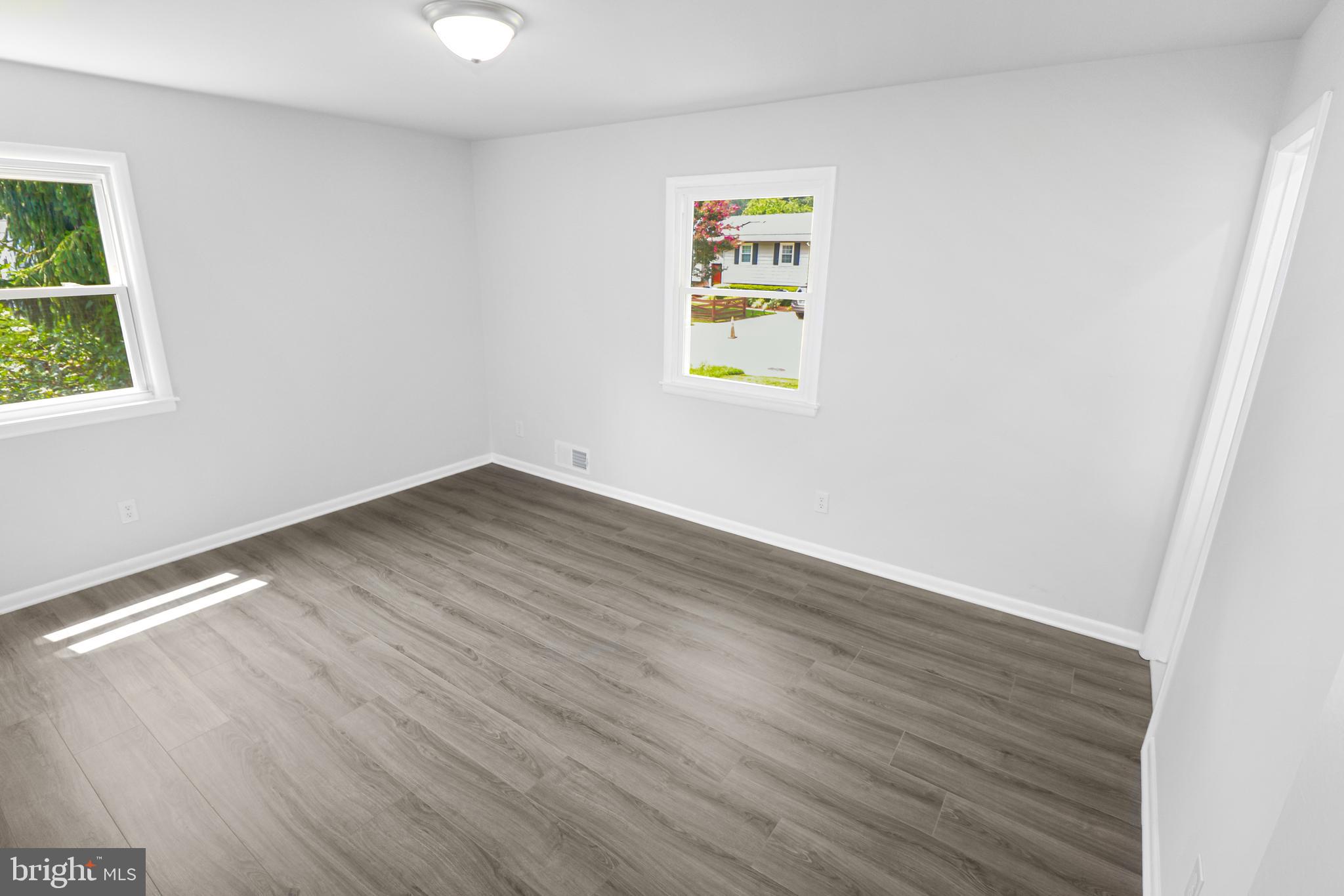 3311 Michele Lane Mitchellville, MD 20721 - Photo 15 of 44 an empty room with windows and window