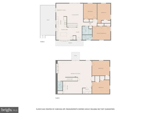 a black and white photo of a living room