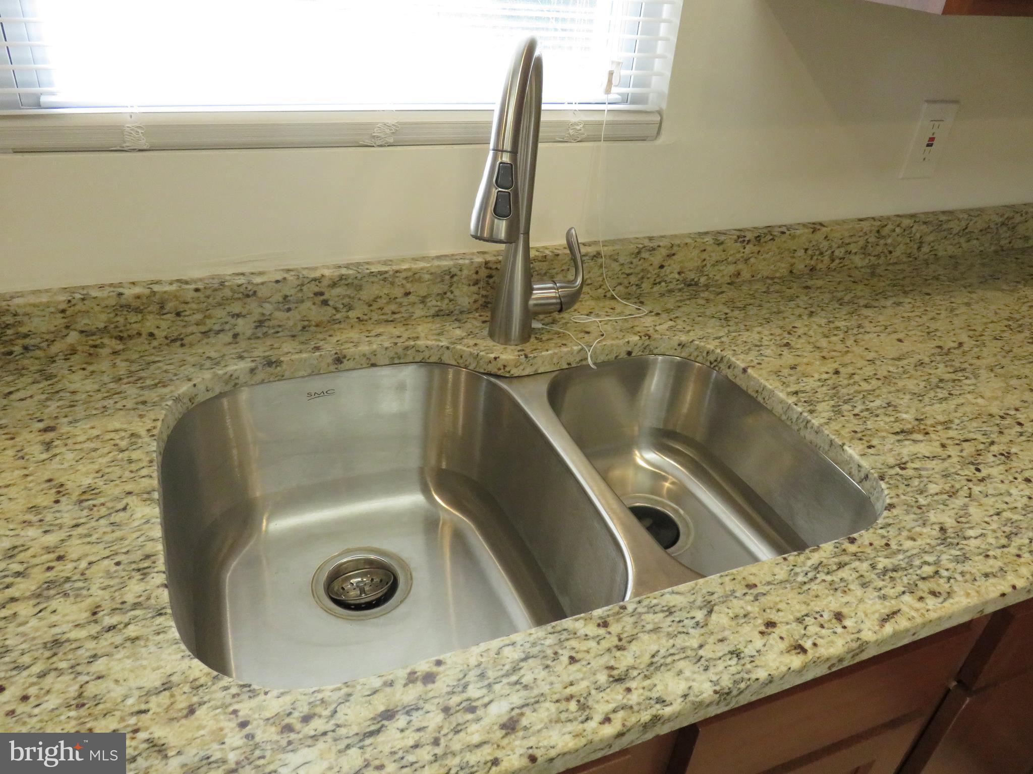 6717 Brompton Road Baltimore, MD 21207 - Photo 11 of 26 Kitchen