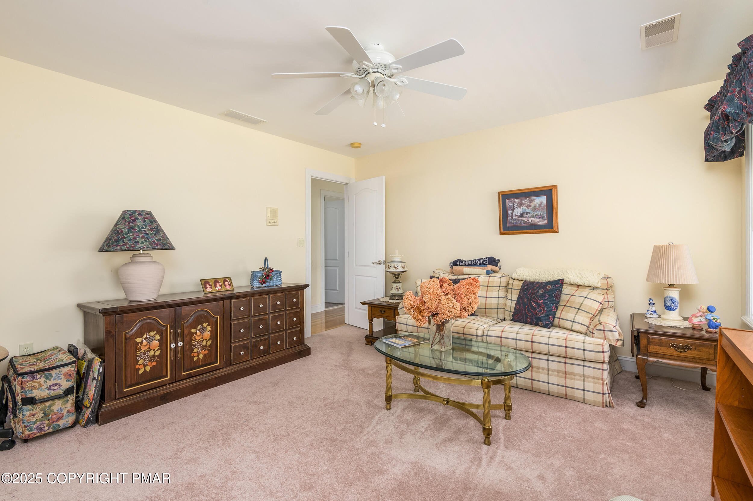 969 Hideaway Hill Road Kunkletown, PA 18058 - Photo 31 of 56 a living room with furniture