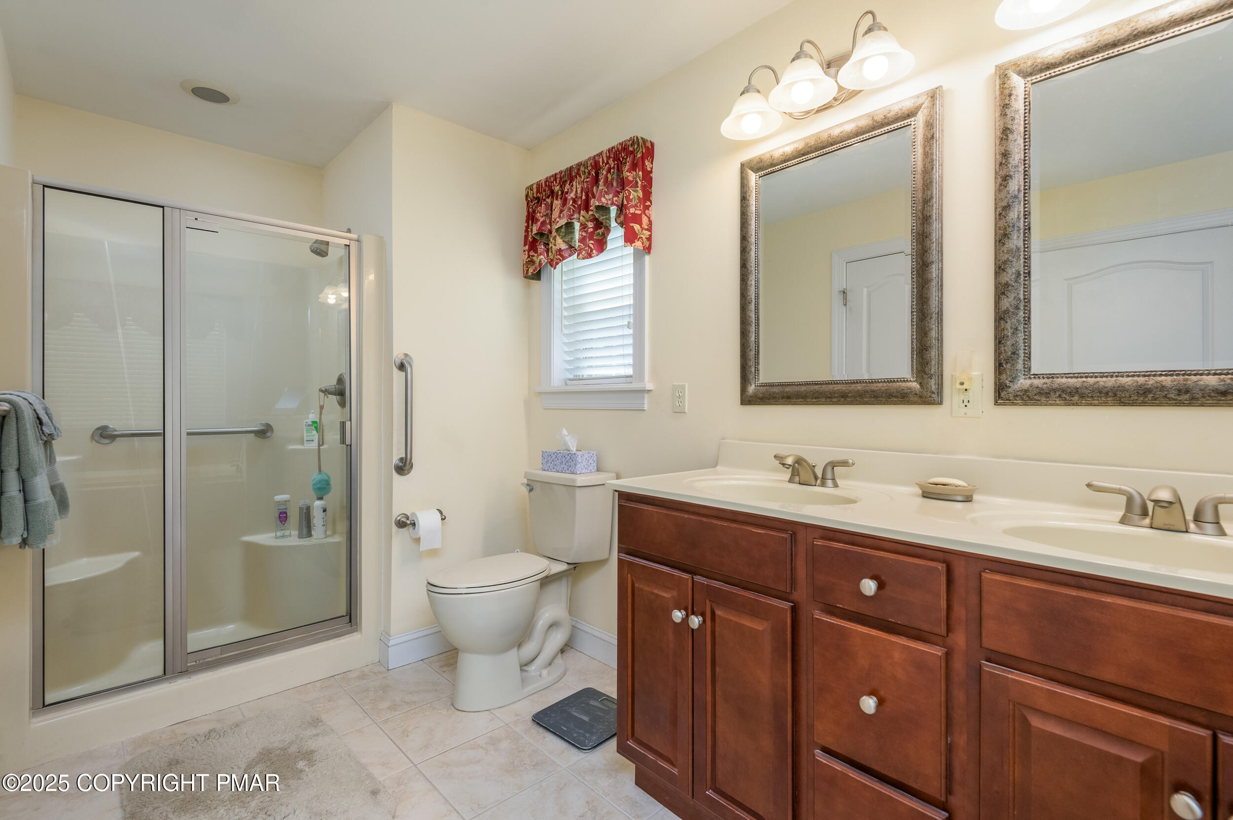 969 Hideaway Hill Road Kunkletown, PA 18058 - Photo 48 of 56 Primary bathroom