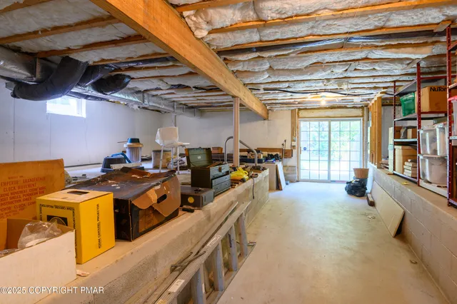 $645,000 | 969 Hideaway Hill Road, Kunkletown, PA 18058