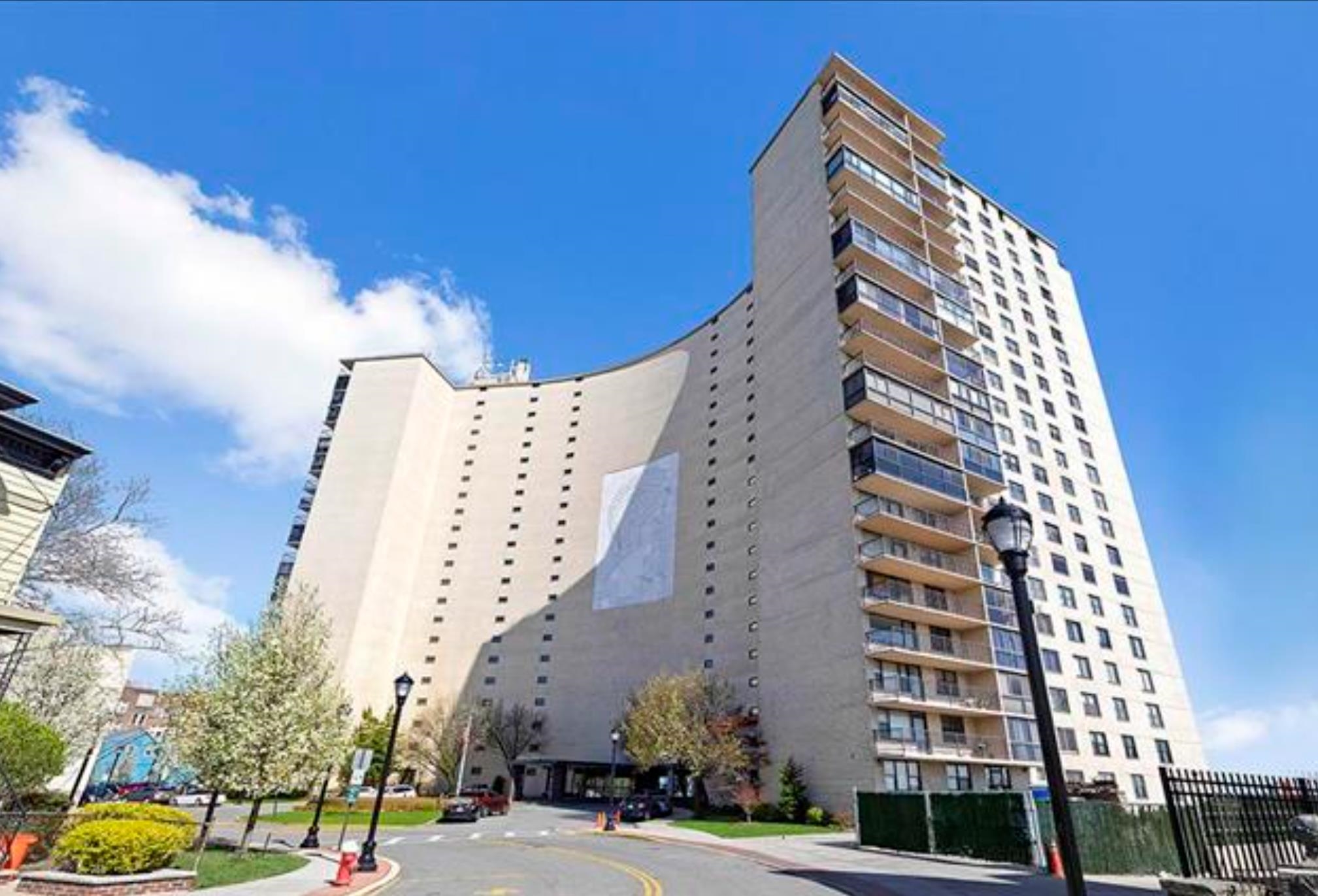 380 Mountain Road, Unit 805 Union City, NJ 07087 - Photo 3 of 31 a view of a tall building