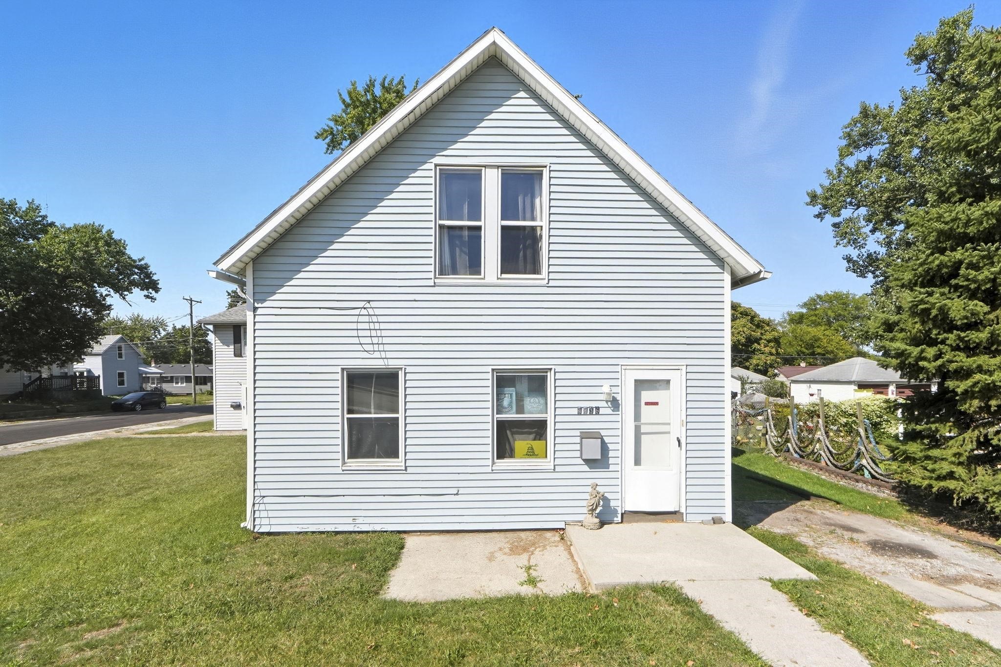 1936 Spring Street Fort Wayne, IN 46808 - Photo 2 of 18