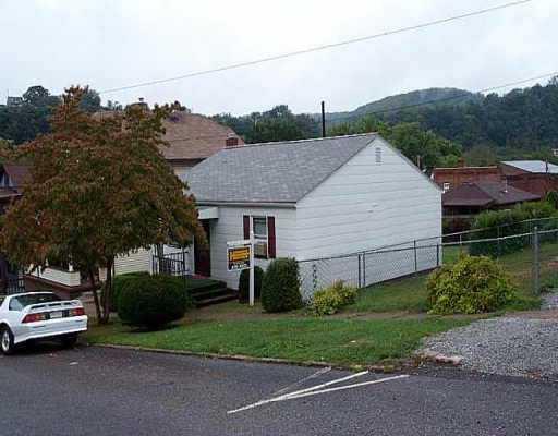 210 South Fourth Street Apollo, PA 15613 - Photo 1 of 1 Gallery Image 1